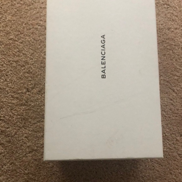 Balenciaga sneaker - Picture 5 of 6